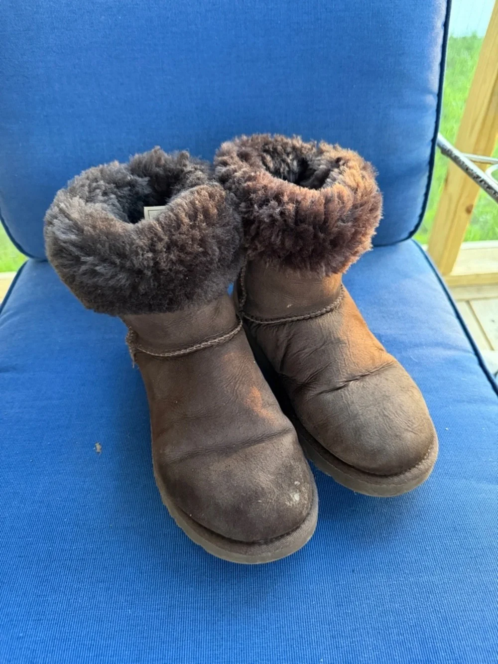 UGG Brown Suede Shearling Cuff Short Winter Boots